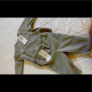 2 New Ralph Lauren fleece outfits 3 months